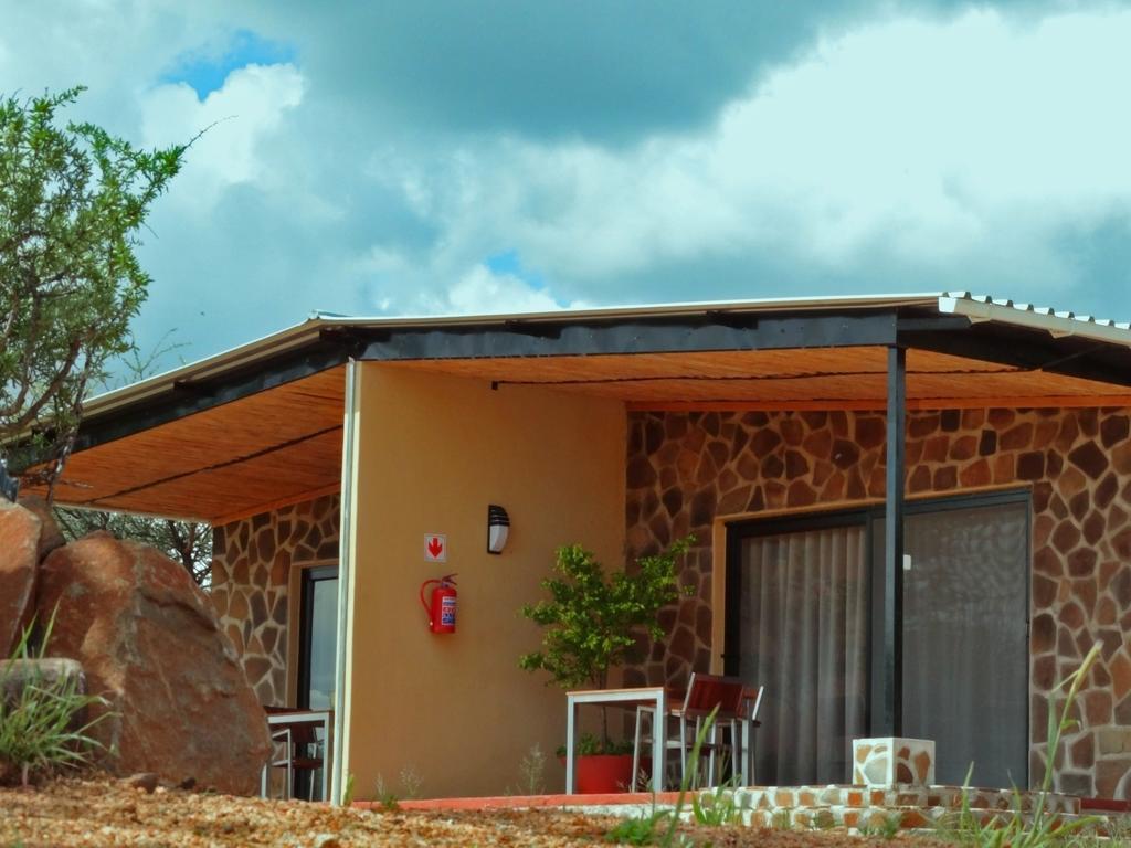 Ovita Wildlife Restcamp Okazize Номер фото